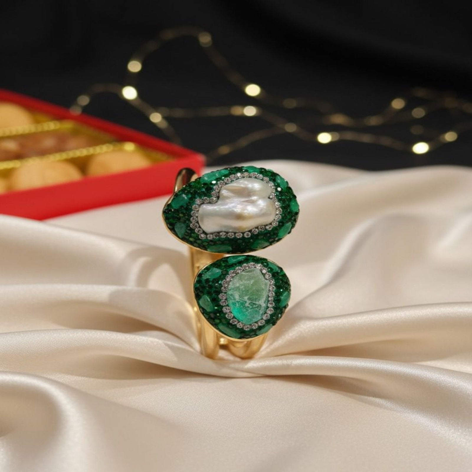 MOP with Emerald Turkish Bracelet