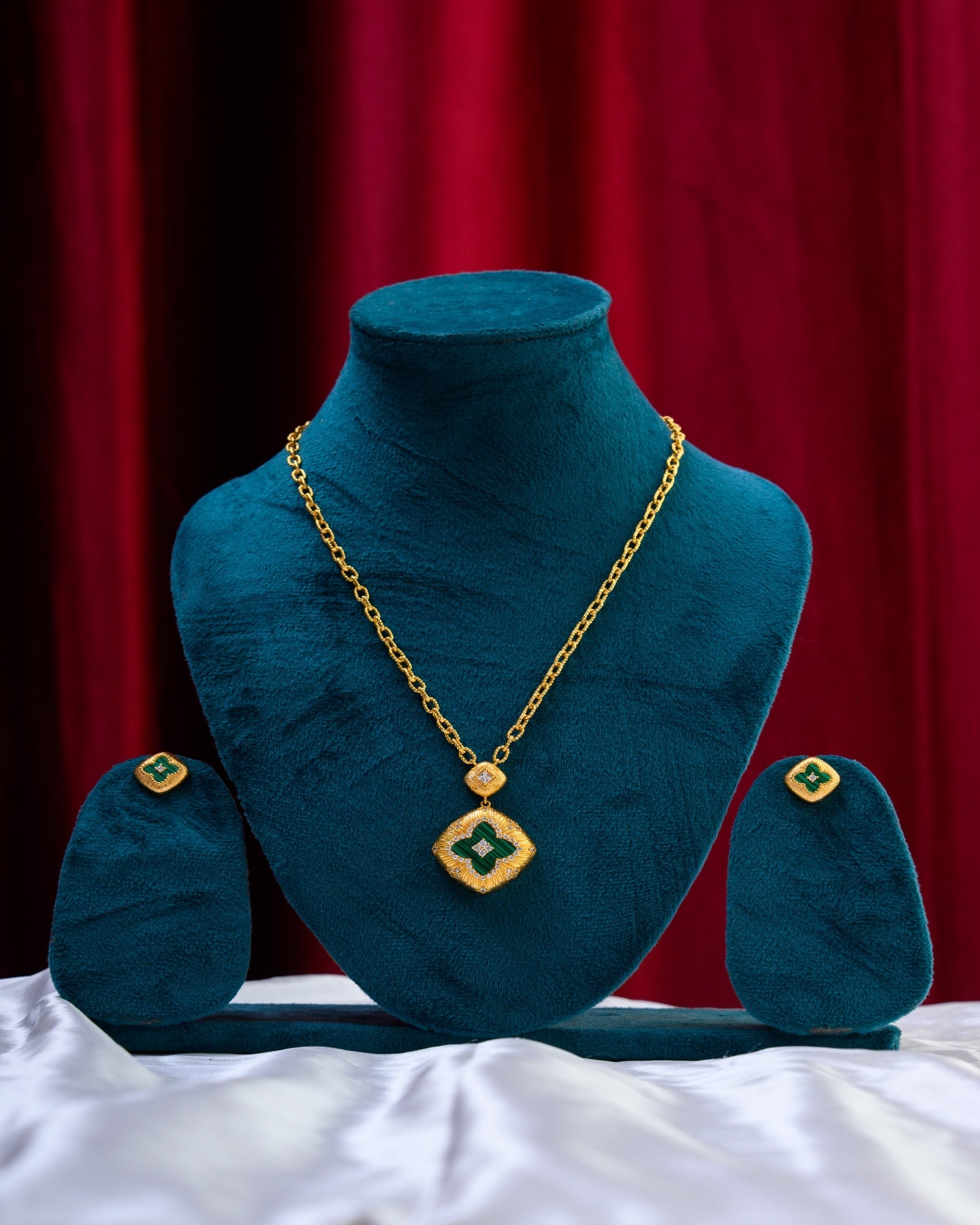 Turkish Malachite with High Quality 18K Gold Polish Long Chain with Earrings