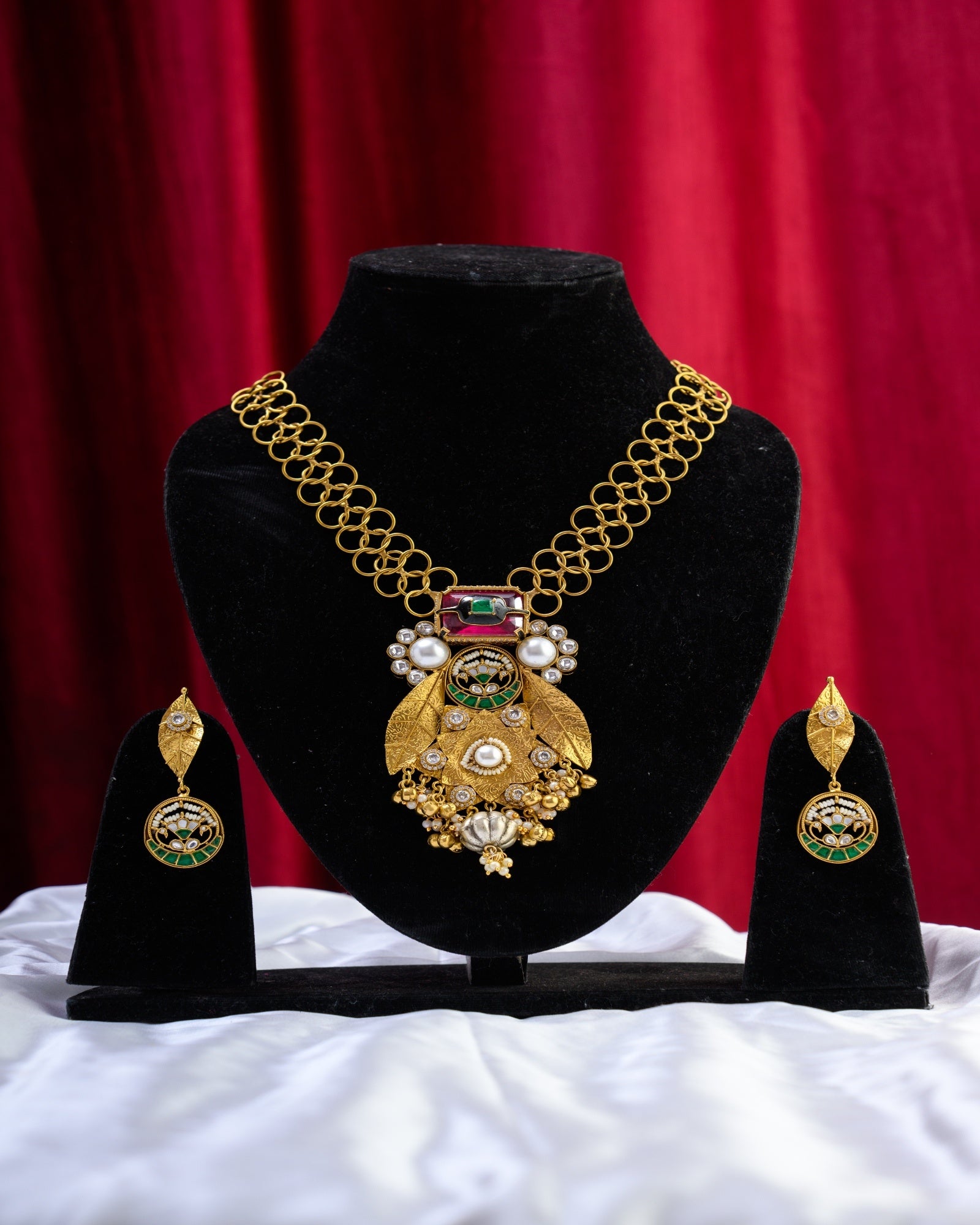 Apala Gold Style Long Necklace with Earrings